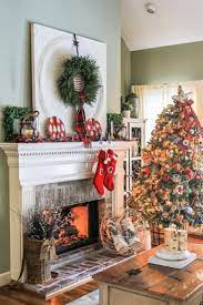 21 Beautiful Ways To Decorate The Living Room For Christmas Christmas Decorations Living Room Elegant Christmas Decor Christmas Decorations Bedroom