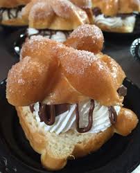17 Genios Que Llevaron El Pan De Muerto A Niveles Insospechados Pan De Muerto Pan De Muerto Relleno Pan De Dulce