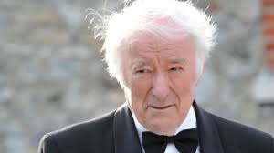 Giant passed by when Seamus Heaney died
