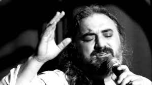 He started his music and art life with 'suların horon yeri' in 1987 which he collected his eclectic works of macka district. Volkan Konak Kimdir Volkan Konak In Hayati