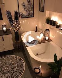 We're spotlighting 30 cheap and chic bathroom styling tips and hacks to make stylish, fresh interiors a little more accessible. Gemutliches Badezimmer Hid360 Com Easy Bathroom Decorating Cosy Bathroom Boho Bathroom