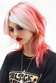 Holly Reiss's Instagram, Twitter & Facebook