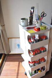 シンプル クール無駄を排した空間に お気に入りの彩りを添える 収納 便利 ボビーワゴン 収納 アイデア