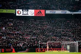Currently, feyenoord rank 5th, while ajax hold 1st position. Feyenoord Prikt Pikante Datum Om Kaartverkoop Tegen Ajax Te Starten Sportnieuws