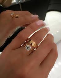 Bague cartier neuve t52 écrin et certificat /cartier ring yellow gold new wz box. Book Photos Bague Cartier Bijoux Montre Bijoux Mariage