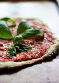5 Minute No Cook Fresh Tomato Pizza Sauce Tomato Pizza Sauce Pizza Sauce Vegetarian Recipes Easy