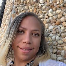 Twanna Hill's Instagram, Twitter & Facebook