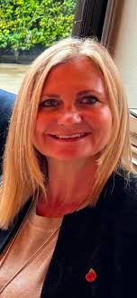 Okay, take 2! I'm genuinely interested 🙂 I think this is very interesting  and you all look great. No one can do you, other than you.