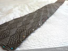 Can you do a few bits at a time, with the rest supported by a chair so the weight doesn't pull down? 8 Blocking Knitted Scarf Loom Knitting Projects Knitting Sewing Fabric