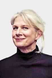 A gold medal for people watching at Chelsea