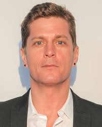 Rob Thomas (Rocker)