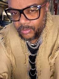 Danielle Pointer's Instagram, Twitter & Facebook