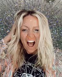 Madeleine Murphy's Instagram, Twitter & Facebook