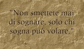 Lo sguardo suo, su me posò | sfiorò la zampa ma paura non provò | son certo che, mi sono illuso | lei non mi aveva mai guardato con quel viso. 15 Frasi Belle Dai Film Disney Donne Sul Web