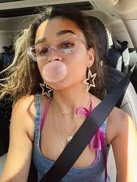 Laura Hora (laurahorat1)