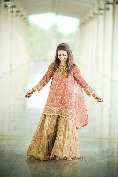 LATEST FASHION Pakistani Frocks 2019 ,Women Designer Dresses LATEST FASHION Pakistani Frocks 2019 ,Women Designer Dresses