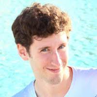 1200+ profilů „Pello“