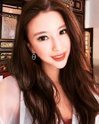 Ashley Ng's Instagram, Twitter & Facebook