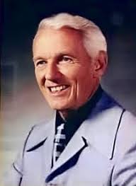 Carson Murray's Instagram, Twitter & Facebook