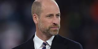 Un lecteur labial révèle la conversation glaciale entre William et Andrew  aux funérailles de la famille royale