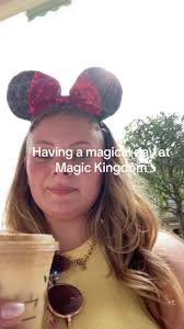 Before filip; there was Rafael… #magickingdom #disneyworld #itendswithus  #justinbaldoni