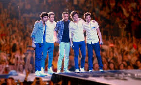 The enigmatic pop star almost threw in the towel before one direction even got off the ground. Catatan Kritis Film One Direction This Is Us Menjadi Terkenal Itu Nggak Enak Kompasiana Com