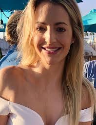 Sara Bridges's Instagram, Twitter & Facebook