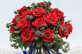 London flower delivery by local flower shop for same day, next day. Valentine S Day Flowers For Delivery In The Uk Best Last Minute Bouquets For Next Day Delivery London Evening Standard Evening Standard