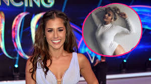 Zwillingsschwestern, die gemeinsam ins wasser gegangen waren. Dancing On Ice Sarah Lombardi Schwarmt Von Sarinas Kurven Promiflash De