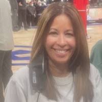 Kara Hanley's Instagram, Twitter & Facebook