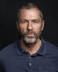 Kane Weaver's Instagram, Twitter & Facebook