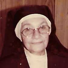 EL EMAIL DELPADRE THOMAS ES mathews20153@gmail.com EL PADRE THOMAS MATHEW  VIVE EN LA CIUDAD DE SACRAMENTO EN EL ESTADO DE CALIFORNIA, USA. Y POR  AHORA NO HAY PLANES PARA VENIR A VENEZUELA,