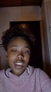 Cherishing 'Footprints in the Sand' Song Moments