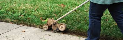 Looking for garden edging ideas? 5 Lawn Edging Ideas For Inspiration