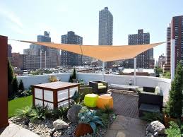 Sonnenschutz Balkon Dachterrasse Gestaltungsideen Sommer Sonnensegel Selber Bauen Anleitung Terassen