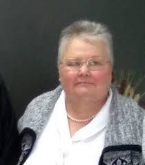 Debbie Giles's Instagram, Twitter & Facebook