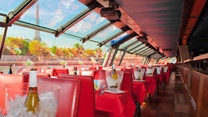 Croisières avec les Bateaux Mouches<small>®</small> - Diner croisière Paris