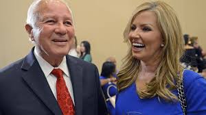 Profiled more times by 60 minutes than any other governor in history, edwin edwards did not run from controversy, he embraced it. Former Louisiana Governor Edwin Edwards Released From Hospital No Covid
