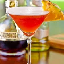 My French Martini With Vanilla Infused Vodka In 2020 French Martini French Martini Cocktail Martini Recipes