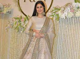 Katrina Kaif wore the prettiest Sabyasachi lehenga at Ira Khan and Nupur  Shikhare's wedding reception - Times of India