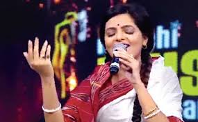 Read everything about comedian sugandha mishra biography, age, family, career, songs sugandha mishra is an indian comedian, singer, and anchor. One Act Of Mimicry And Now Sugandha Mishra Is Controversial And Famous Hindustan Times