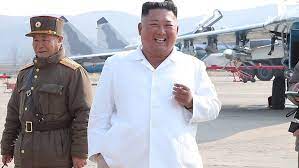 Jun 18, 2021 · kim jong un poltert wieder gegen washington. Kim Jong Un Tot Bilder Zeigen Kims Privatzug In Badeort In Nordkorea Widerspruchliche Berichte Zu Gesundheitszustand Sudwest Presse Online