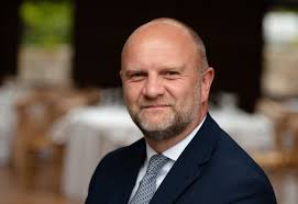 RETAIL TITANS 2022: Laings managing director Stuart McDowell