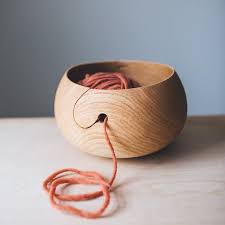 T H Wooden Yarn Bowl Bol De Fil Laine Pelote De Laine