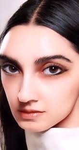 Gucci mankeni dünyayı salladı yeni gucci mankeni. Gucci Nin Yeni Mankeni Armine Harutyunyan A Photoshop La Estetik Yaptilar Son Dakika Magazin