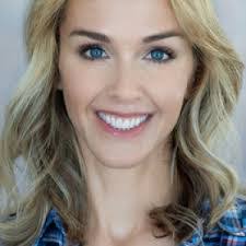 Laura Baggett's Instagram, Twitter & Facebook