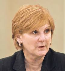 Ellen Herrington's Instagram, Twitter & Facebook