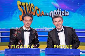 Ricca rosa di nomi per altrettanti avvicendamenti, quest'anno, dietro il bancone di striscia la notizia, che torna dal 21 settembre per la ventottesima edizione dal sottotitolo la voce dell'invadenza (nel palinsesto?). Striscia La Notizia La Strategia Di Antonio Ricci Chi Piazza Al Bancone Da Martedi 7 Gennaio Libero Quotidiano