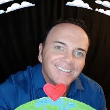 Malcolm Ayers's Instagram, Twitter & Facebook