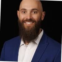 2000+ "Lucias" profiles